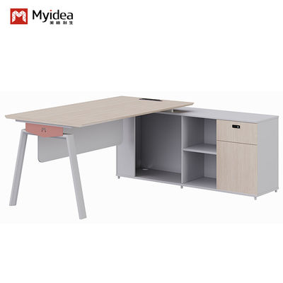 پشتیبانی از سفارشی سازی فوشان کارخانه Myidea مدرن 4 نفر مبلمان اداری میز کار با پاهای فلزی، کارکنان اجرایی مدرن دفتر کار