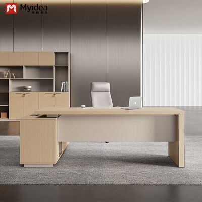 خرید میز اجرایی Myidea چوب جامد شکل L با کابینت زیر و پاهای پوشیده از آلیاژ آلومینیوم برای ساختمان اداری online manufacture